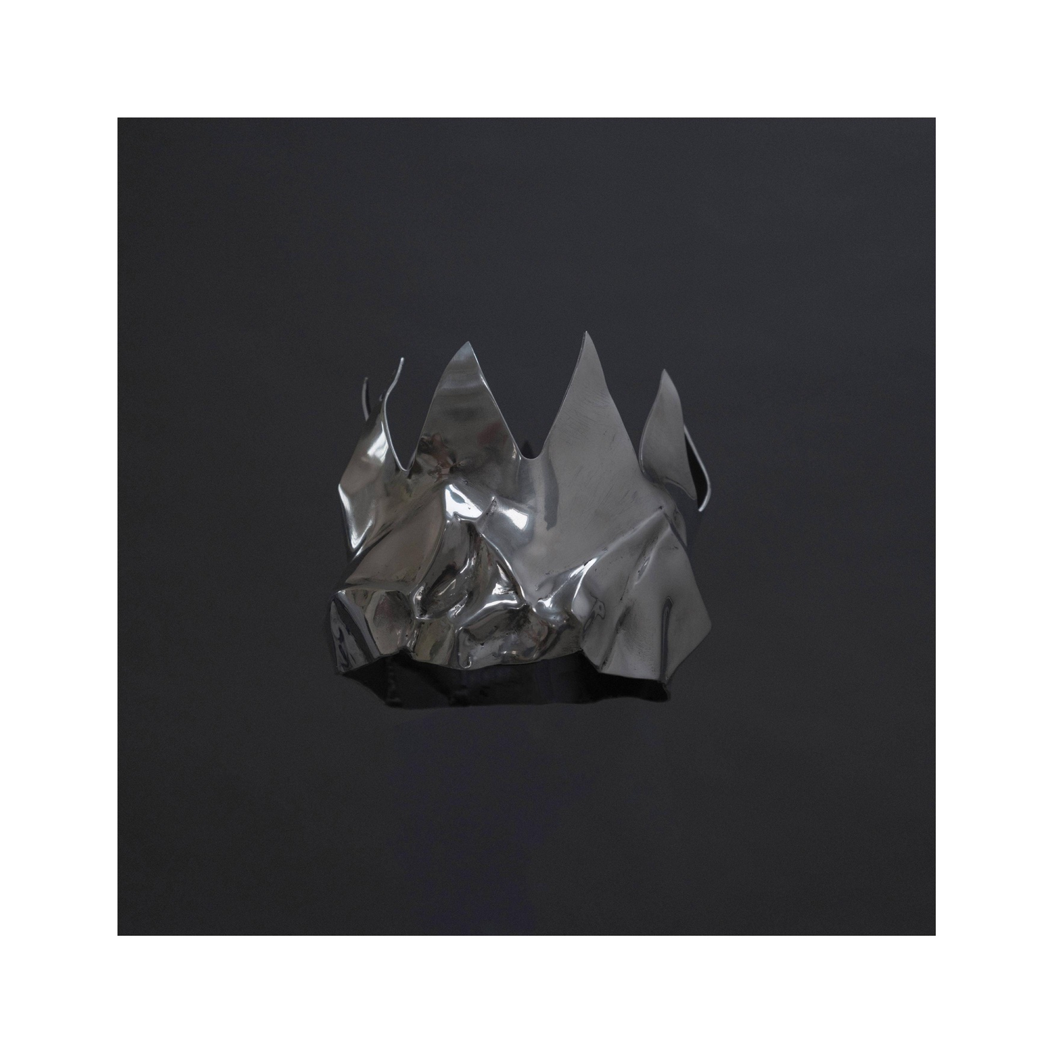 Che Aimee Dorval - Crowned