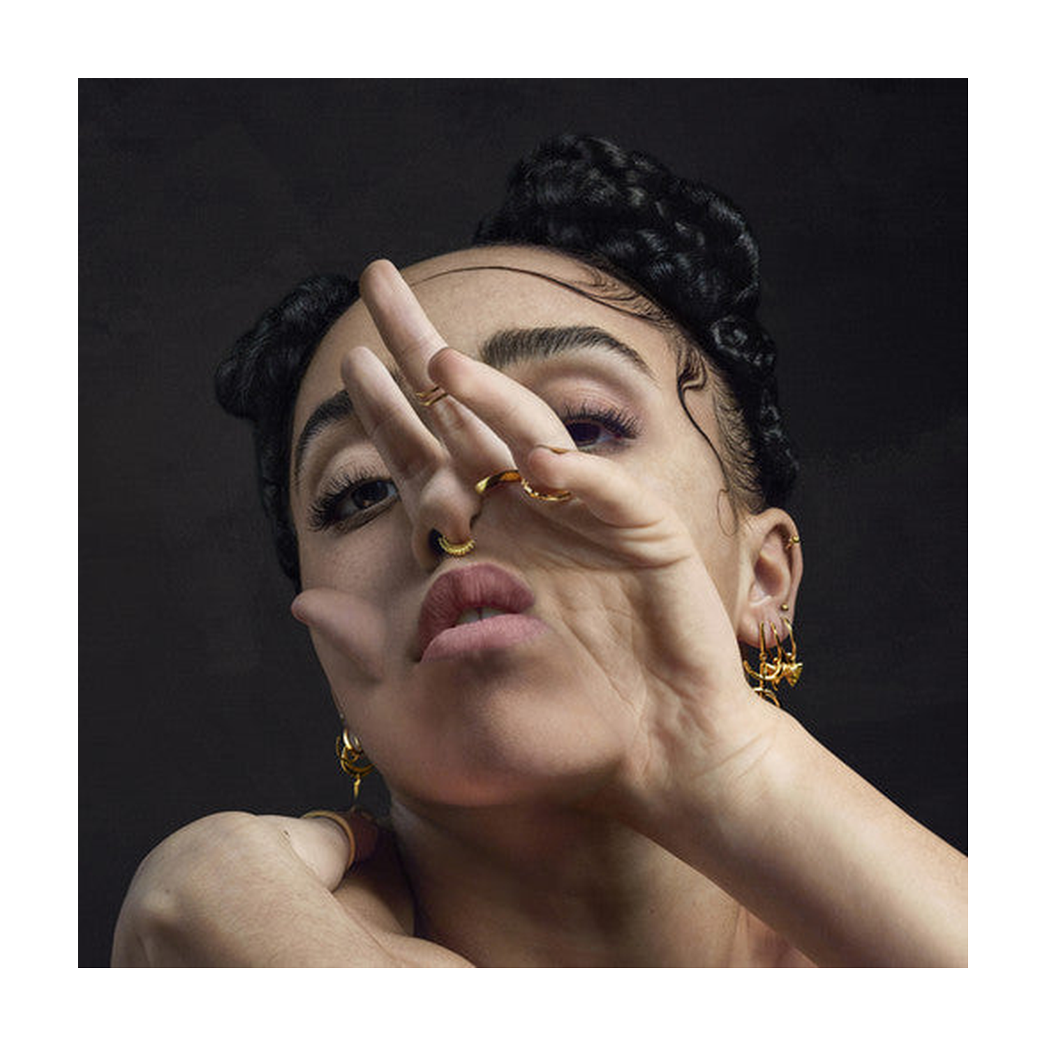 FKA Twigs - M3ll155x