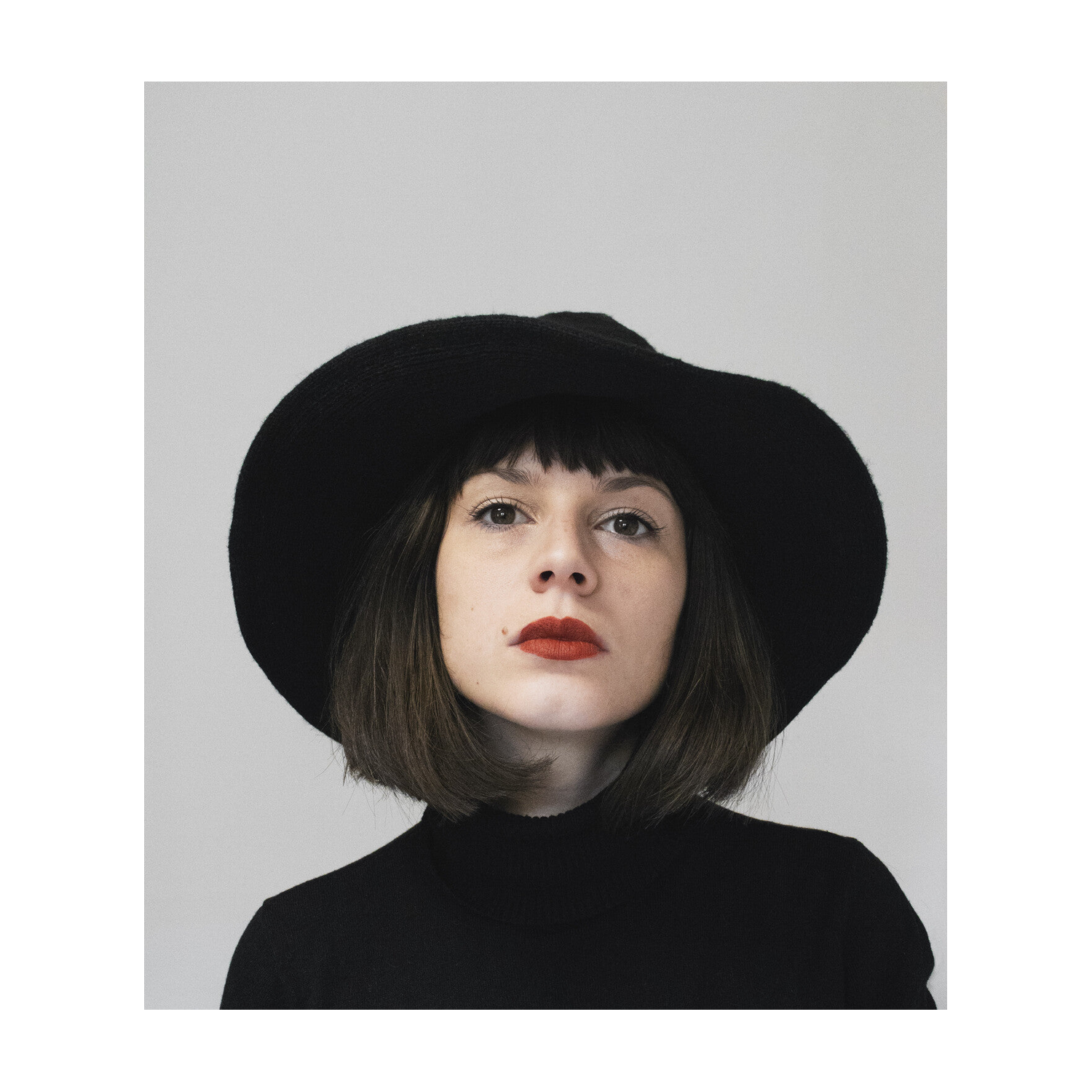 Agathe - Beautiful Damages