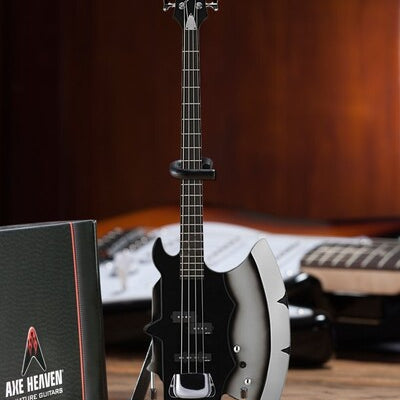 Axe Hvn 2mk015006 Gene Simmons Kiss Axe Bass Gtr R - Axe Hvn 2mk015006 Gene Simmons Kiss Axe Bass Gtr R