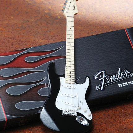 Axe Hvn Fs002 Fender Strat Classic Black Finish Mi - Axe Hvn Fs002 Fender Strat Classic Black Finish Mi