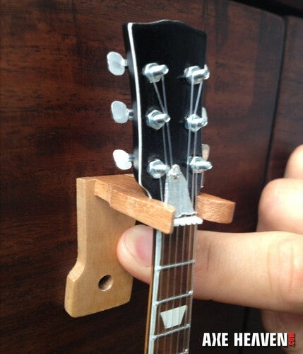 Axe Hvn Ahwall1 Axe Heaven Wood Gtr Wall Mount Han - Axe Hvn Ahwall1 Axe Heaven Wood Gtr Wall Mount Han