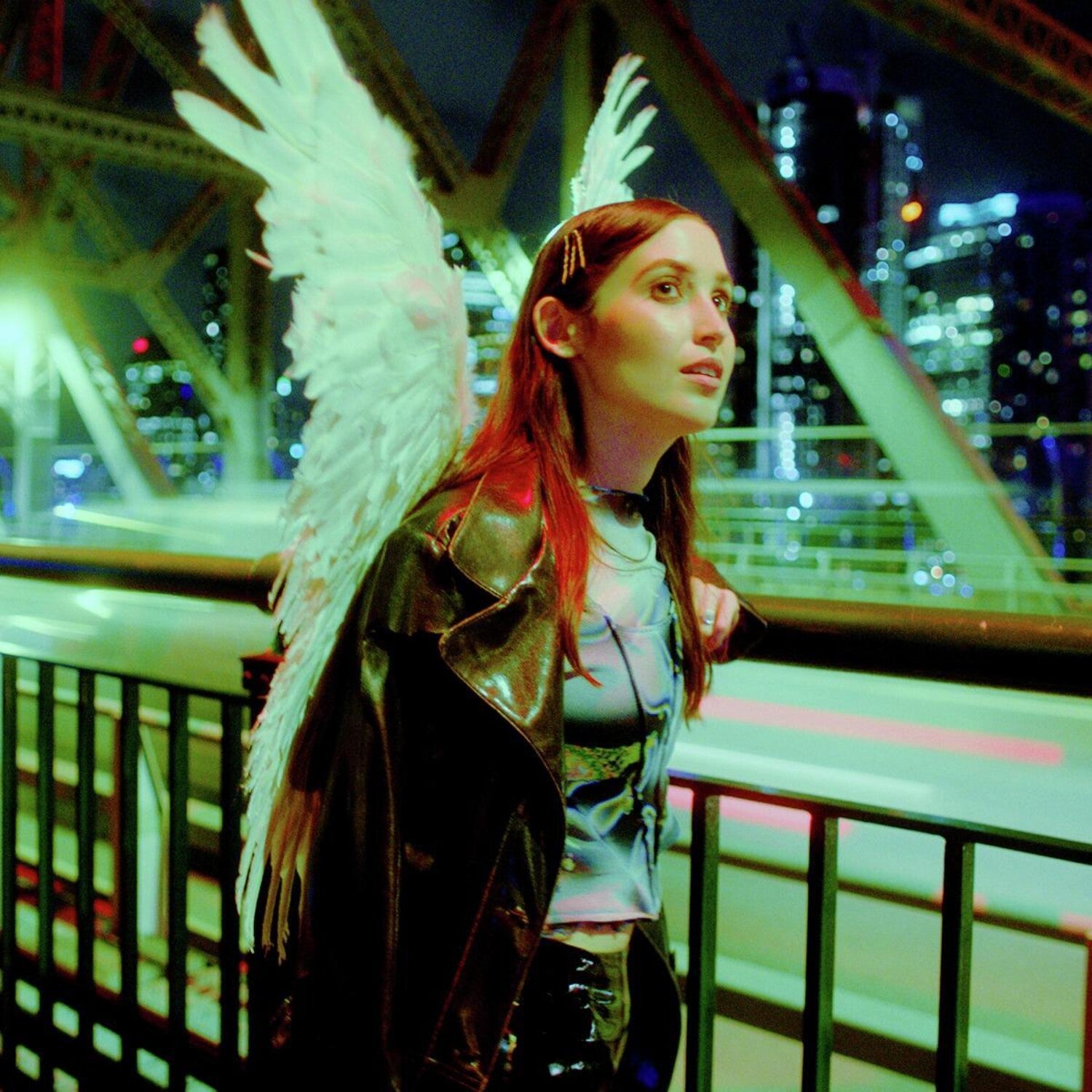 Hatchie - Giving The World Away (Coke Bottle Clear) (Clear Vinyl)