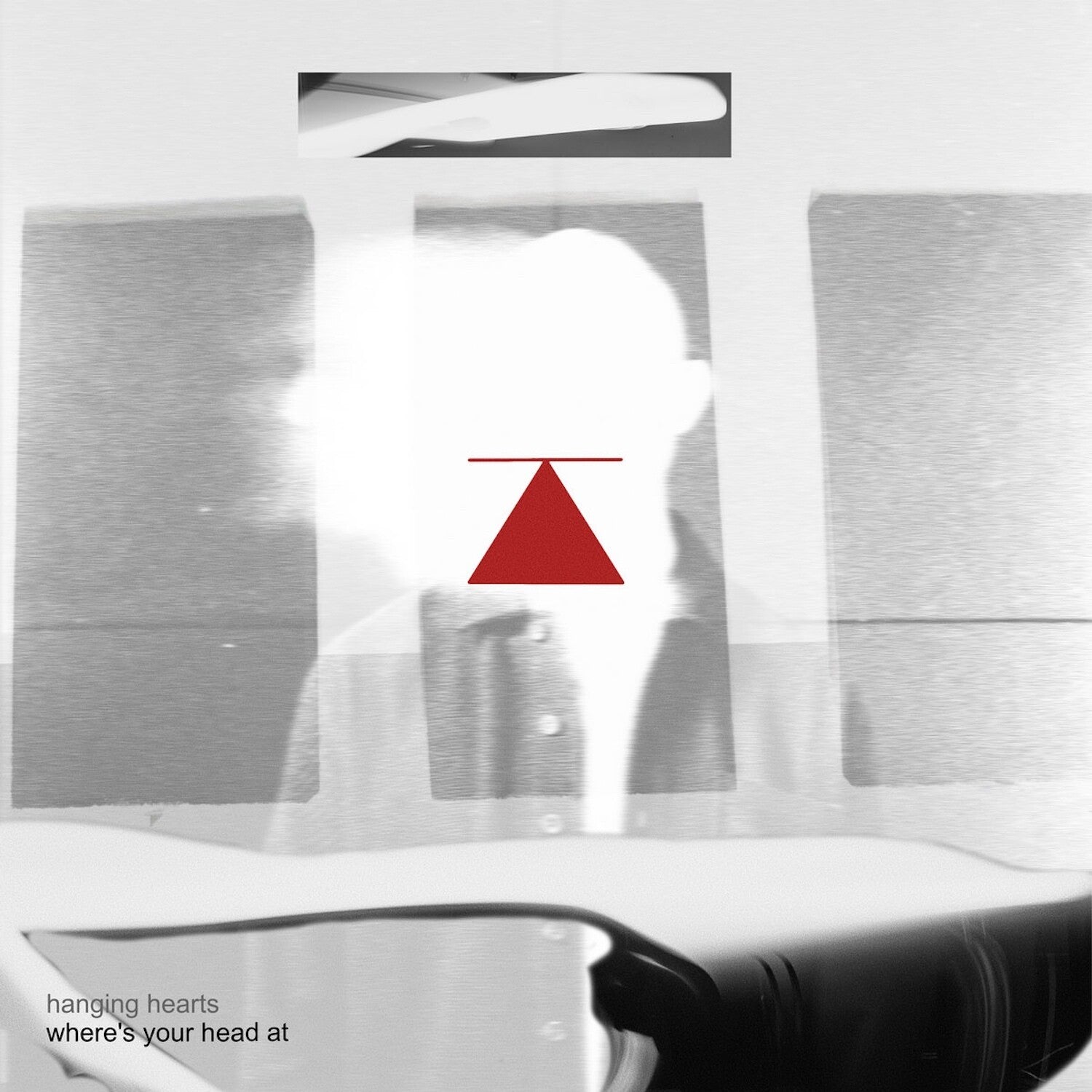 Hanging Hearts - Where's Your Head at