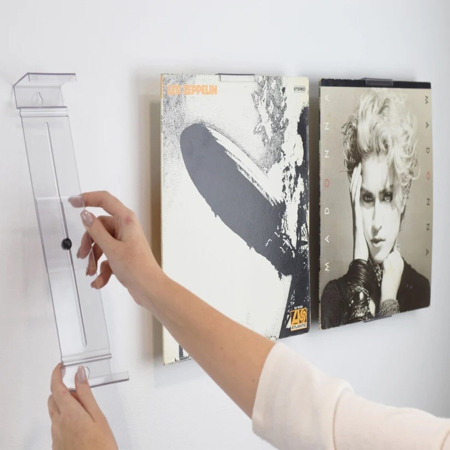CollectorMount - AlbumMount 12 Vinyl Record Frame Display 2-Pack