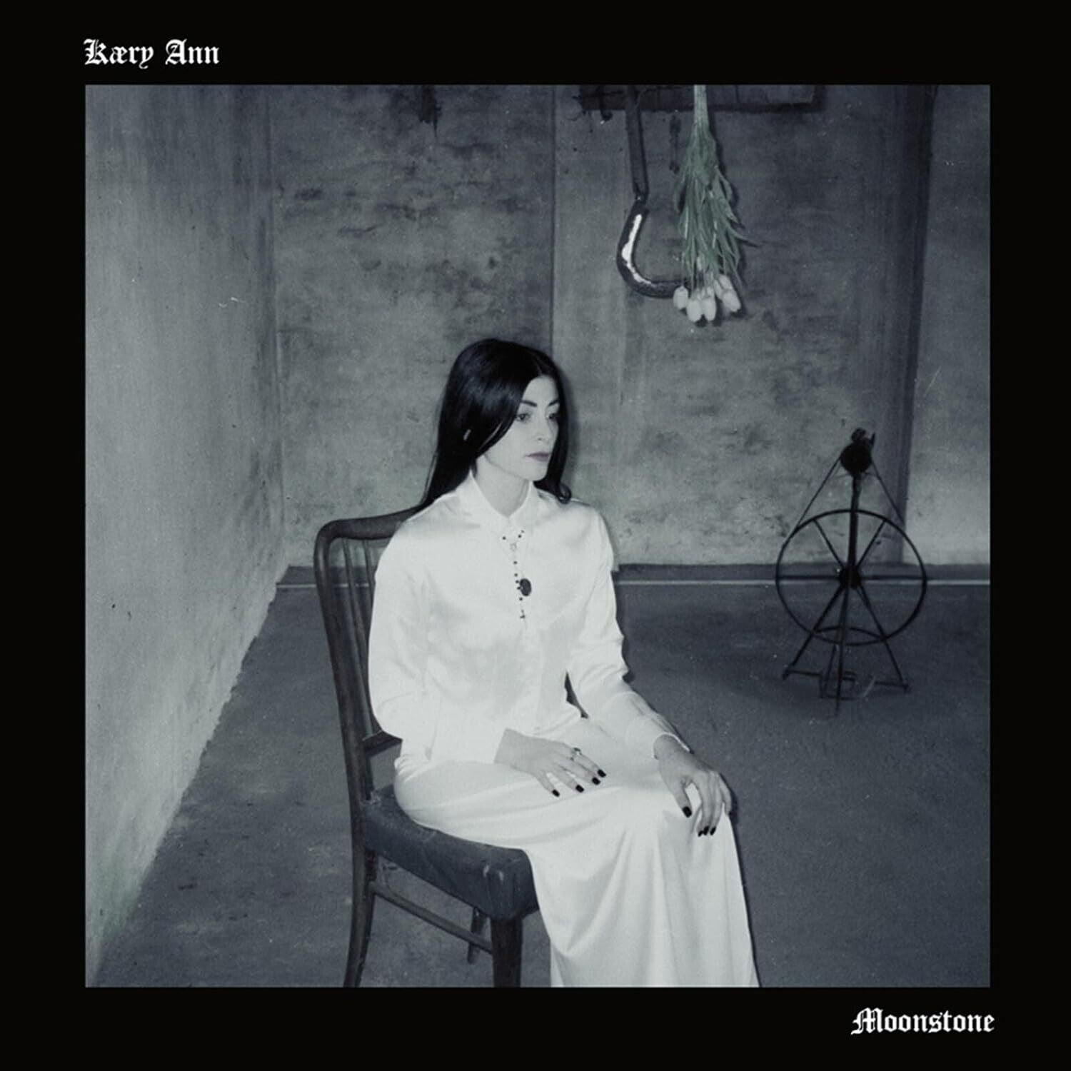 Kaery Ann - Moonstone