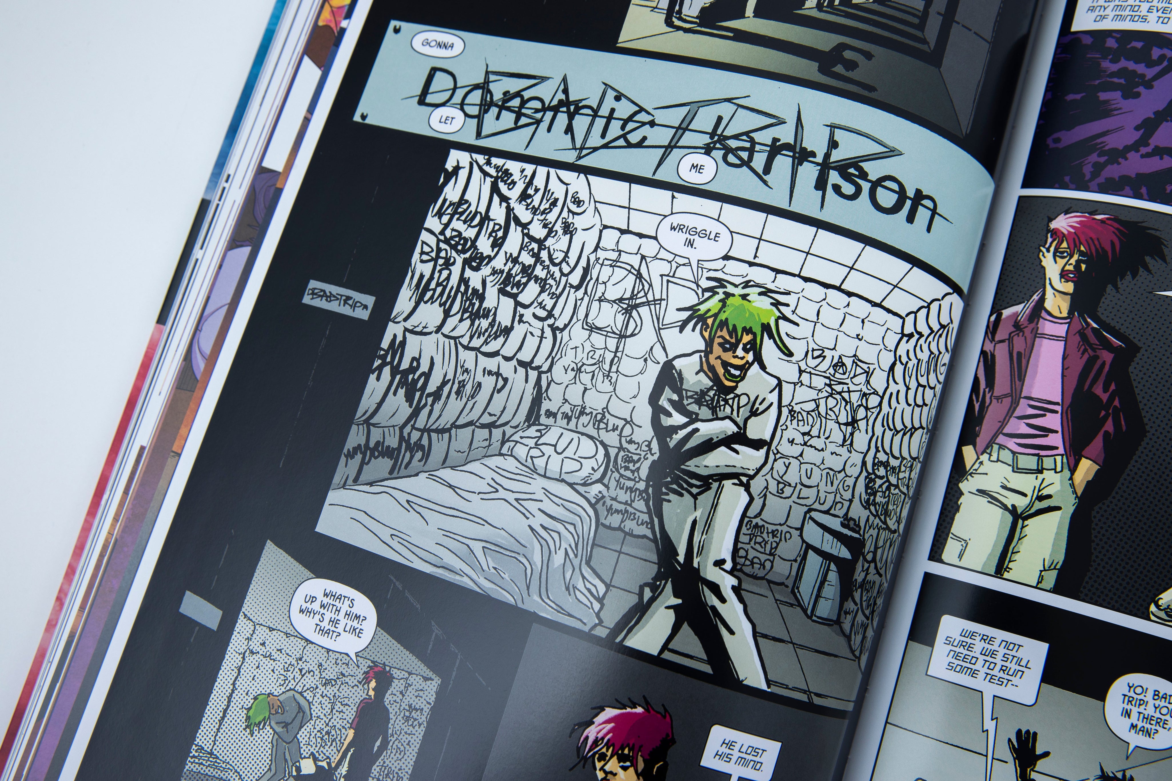 YUNGBLUD 2 - Weird Times at Quarry Bank University (Deluxe Edition)