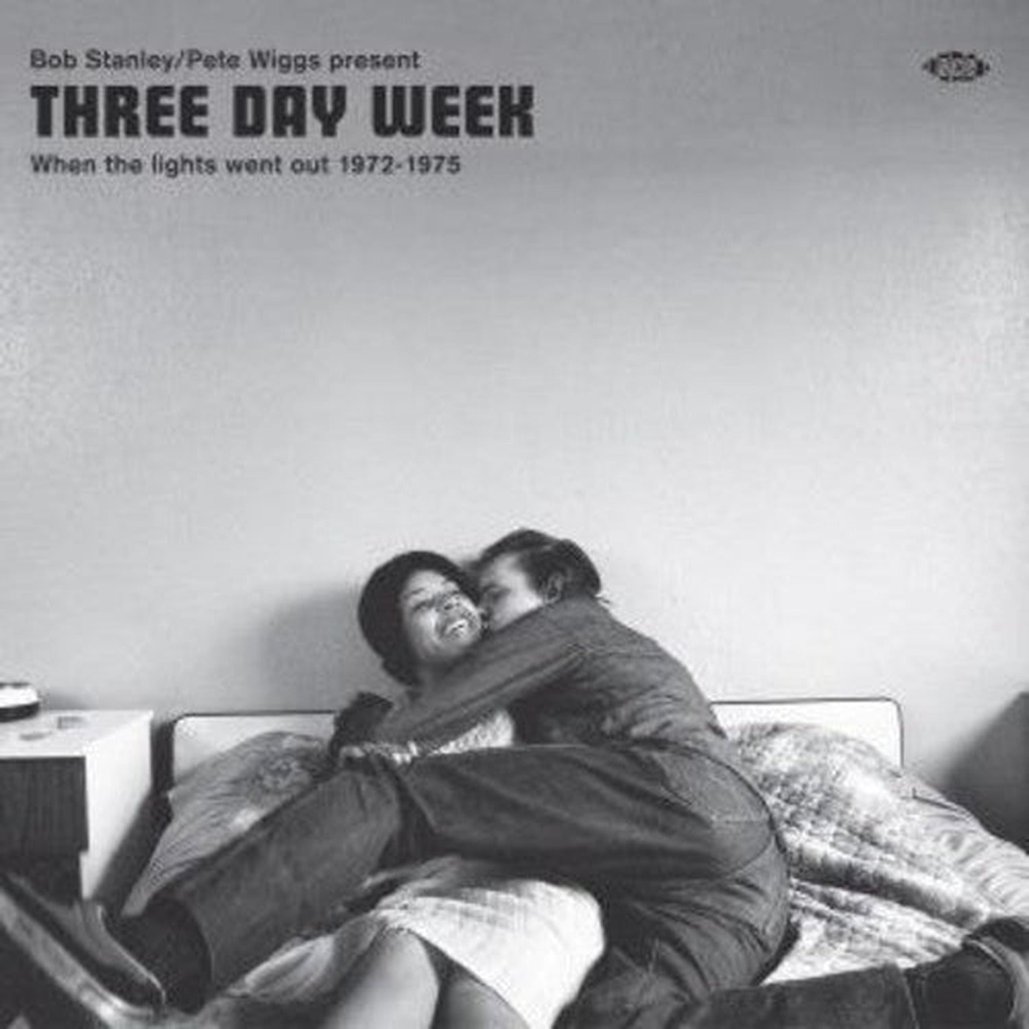 Bob Stanley / Pete Wiggs Present Three Day Week: When The Lights WentOut 1972-1975 2xLP