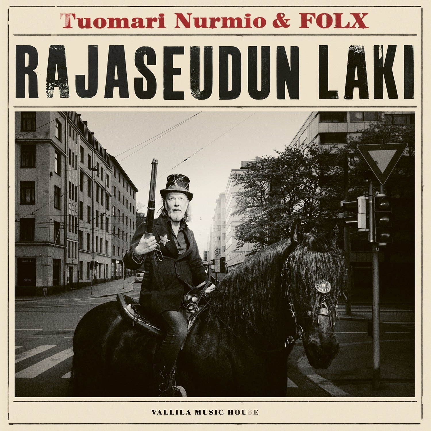 Tuomari Nurmio & Folx - Rajaseudun Laki