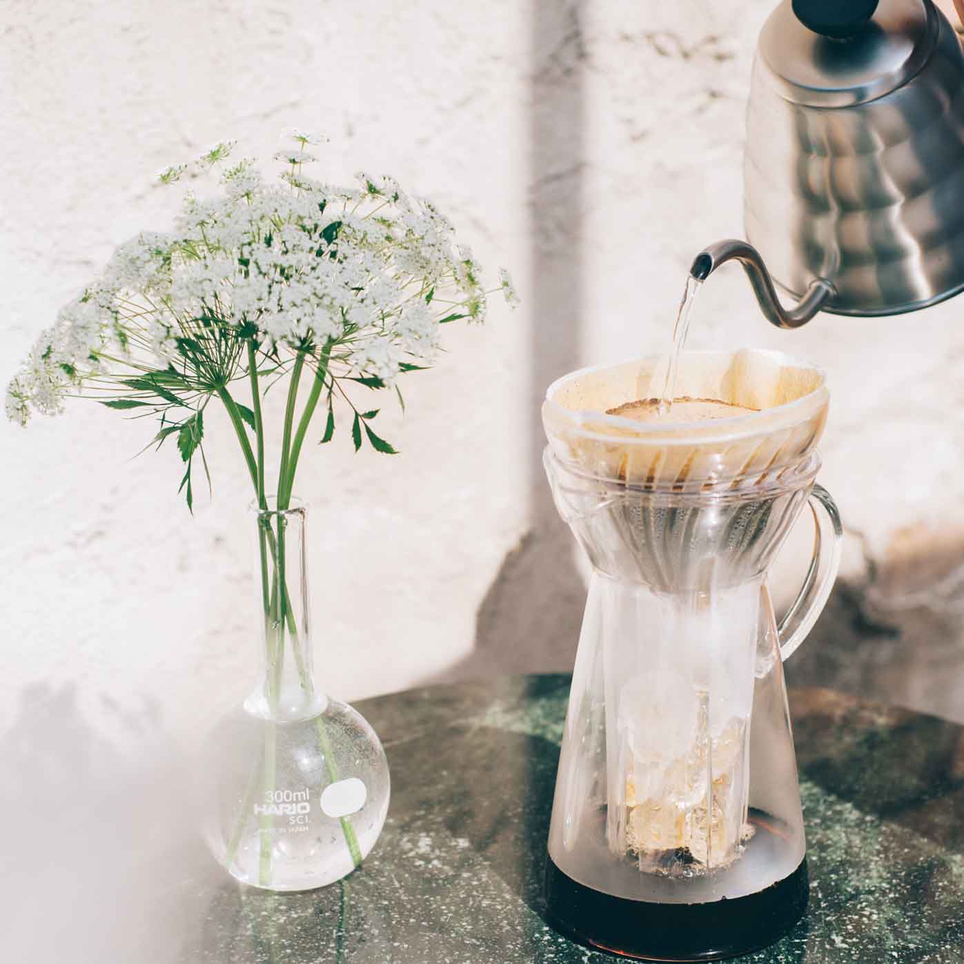 Hario V60 Hot & Iced Glass Coffee Maker - 700ml - Corkys Coffee