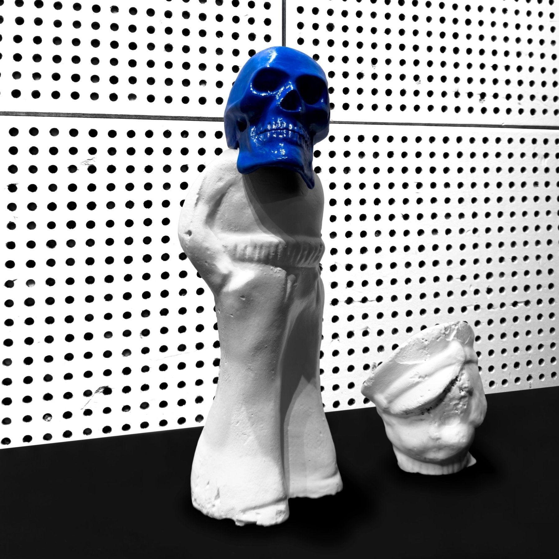 jack-white-frozen-charlotte-indie-exclusive-6226856.jpg